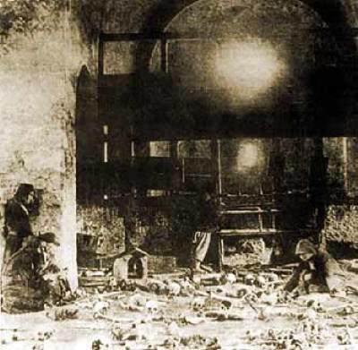 Най-ранната снимка на храма след Априлското въстание, фотограф – Д. Кавра, 1878 г. 