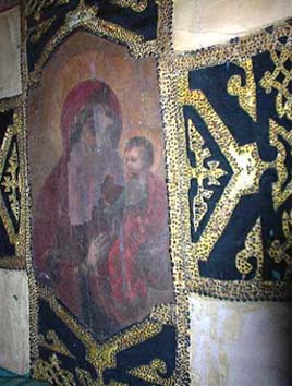 Копие на Самарското знаме, изработено от монахини от Княжевския манастир "Покров на  Пресвета Богородица", и подарено през 2006 г. на Националният военноисторически музей. 
