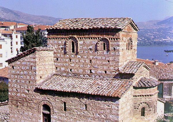 Църквата "Св. Стефан" в Костур. The basilica of Agios Stephanos, Kastoria. Източник: macedonian-heritage.gr